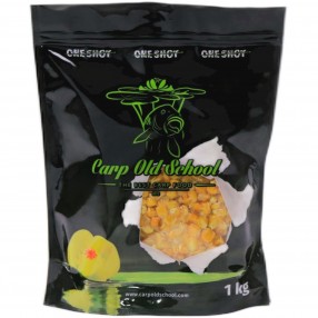 Ziarna Carp Old School Kukurydza Strawberry 1kg